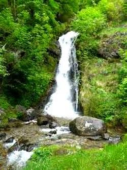 La cascade Sidonie à Luchon : une randonnée familiale facile dans les Pyrénées